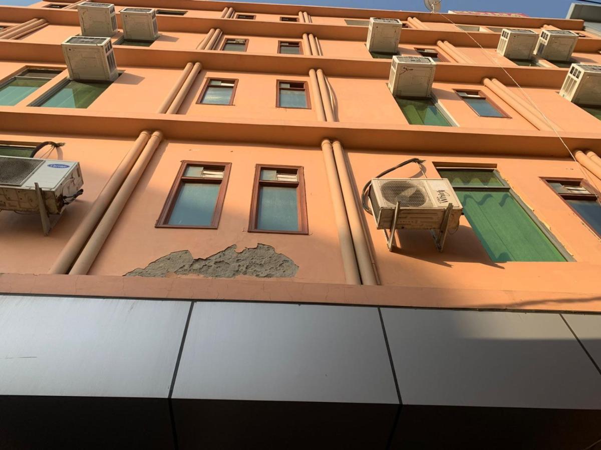 Hotel Noida Continental At Noida City Center Zewnętrze zdjęcie